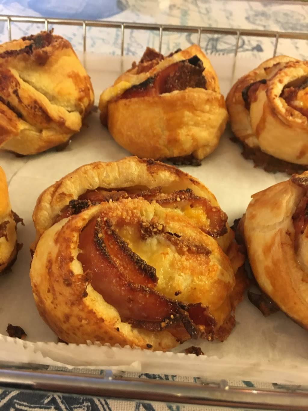 Chef’s Corner Eatery | restaurant | 2072 Hendry St, Fort Myers, FL 33901, USA | 2396891711 OR +1 239-689-1711