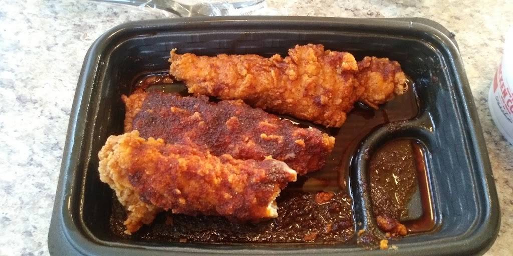 KFC | restaurant | 7120 Northwest Expy, Oklahoma City, OK 73132, USA | 4057731403 OR +1 405-773-1403