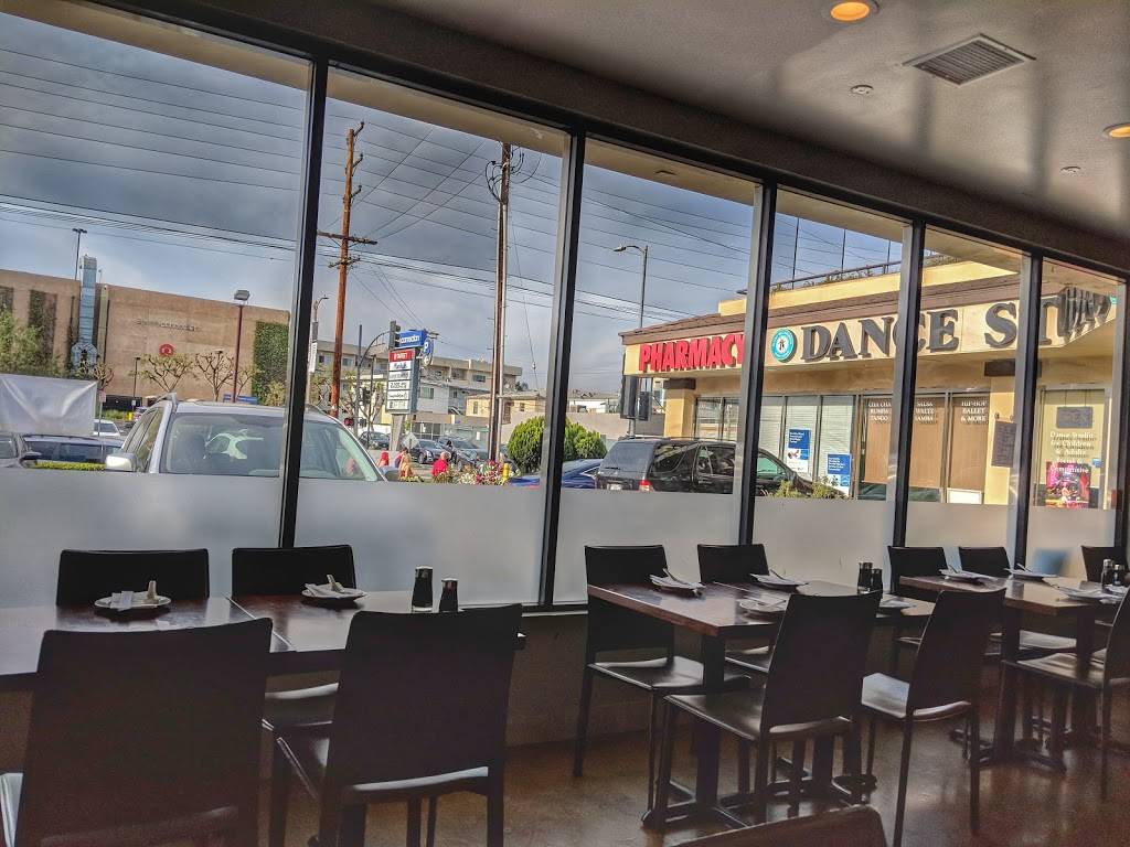 ROC Beverly Grove | restaurant | 8474 W 3rd St #108, Los Angeles, CA 90048, USA | 3237828808 OR +1 323-782-8808