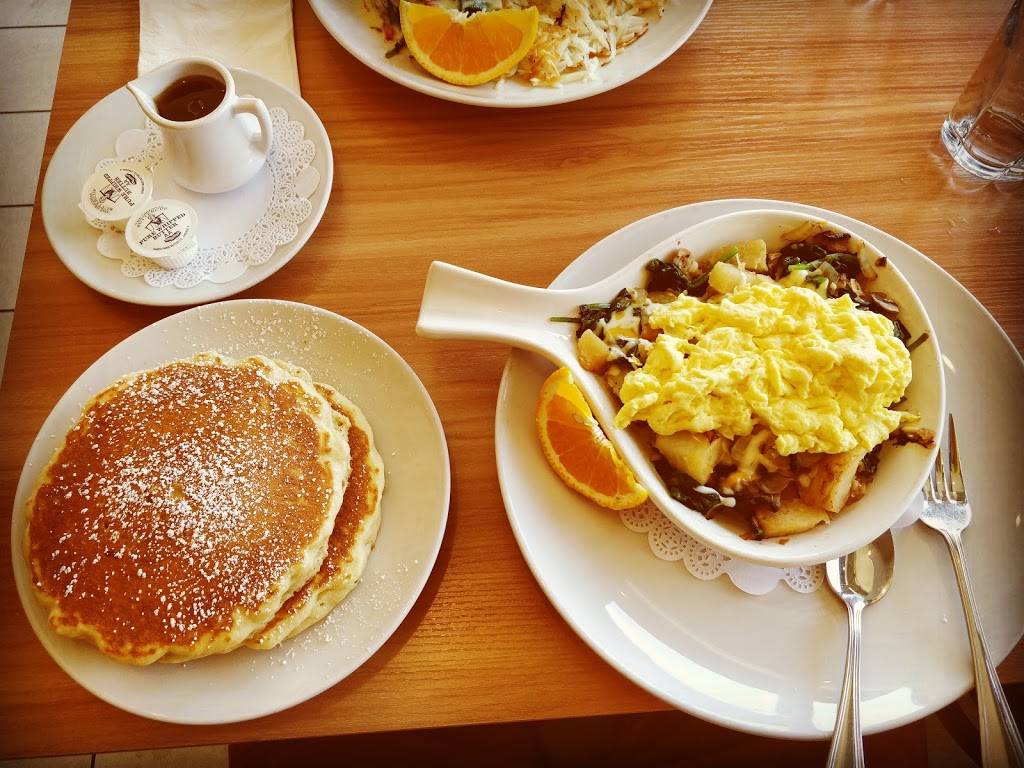 Eggsperience Breakfast and Lunch | restaurant | 1230 W Taylor St, Chicago, IL 60607, USA | 3129880684 OR +1 312-988-0684