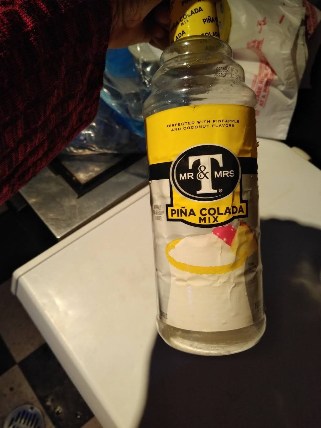 J.J. Restaurant | restaurant | 3931 14th St NW, Washington, DC 20011, USA | 2028821578 OR +1 202-882-1578