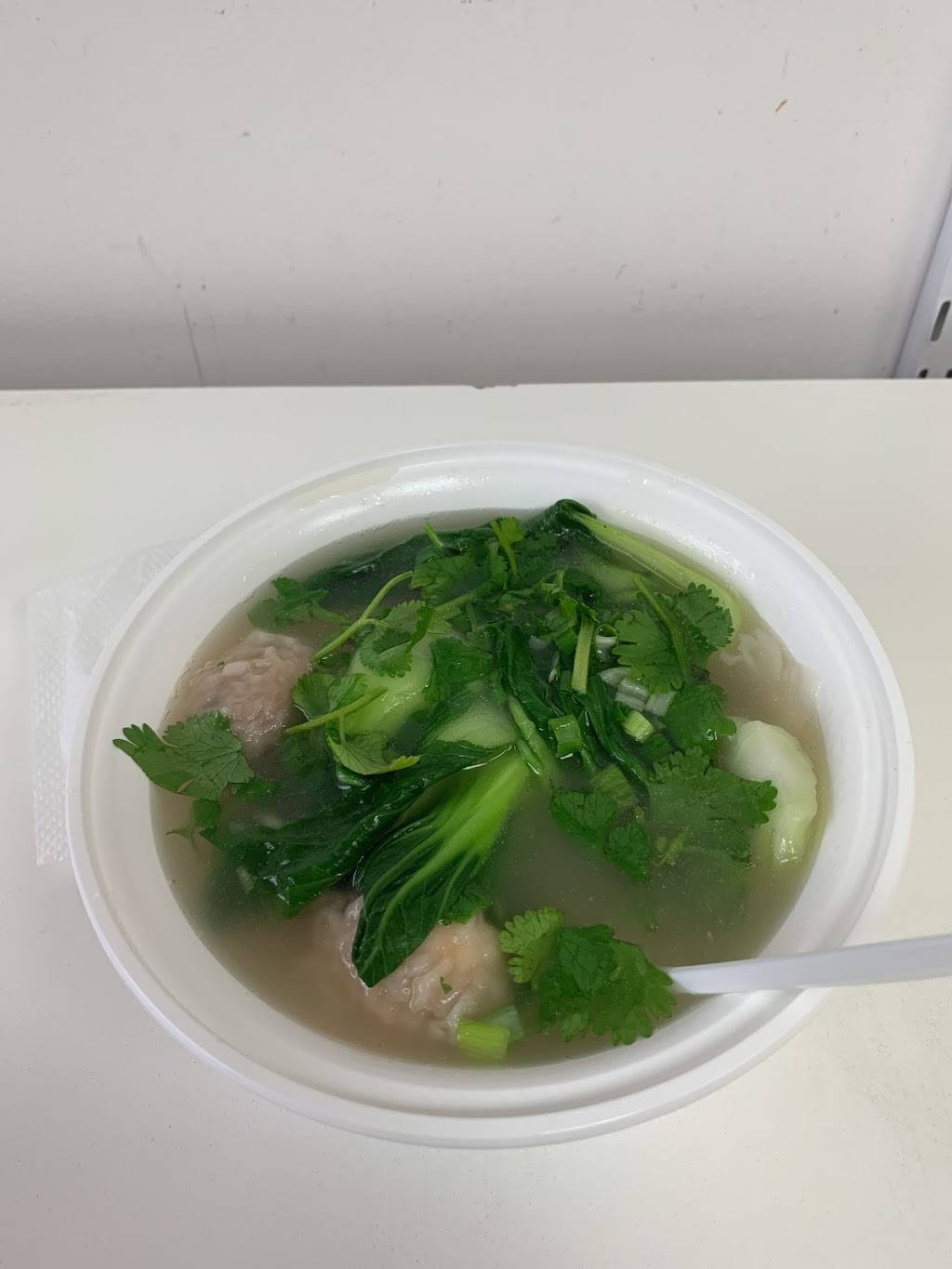 Mamas Noodle house | restaurant | 1782 Bay Ridge Ave, Brooklyn, NY 11204, USA | 8489994918 OR +1 848-999-4918