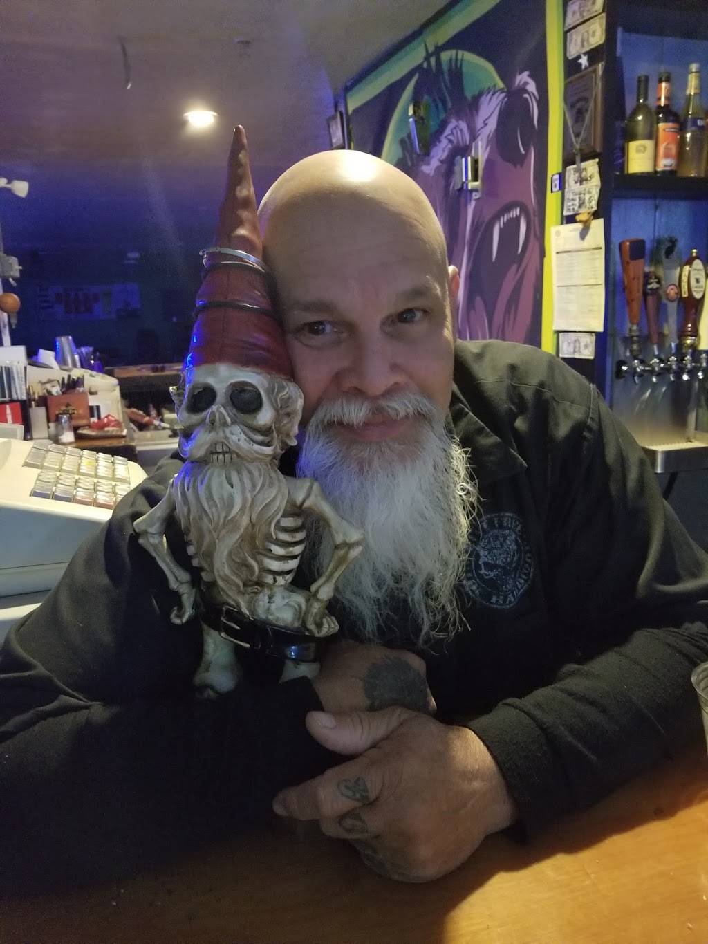 Bears Den Bar & Grill | restaurant | East,, 750 US-70, Crossville, TN 38555, USA | 9317871046 OR +1 931-787-1046