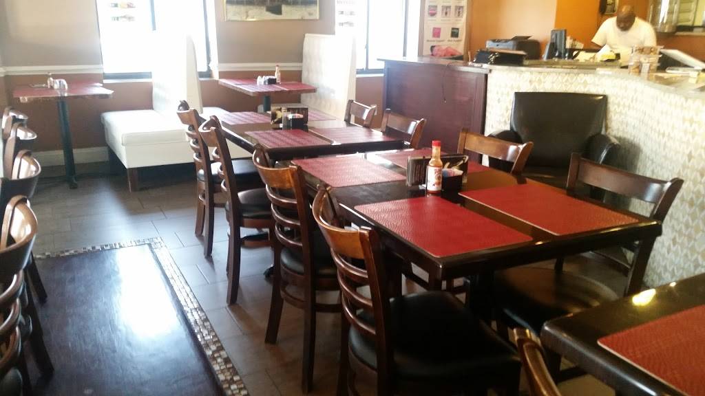 Cafe Metro | restaurant | 166 W Englewood Ave, Teaneck, NJ 07666, USA | 2015307500 OR +1 201-530-7500