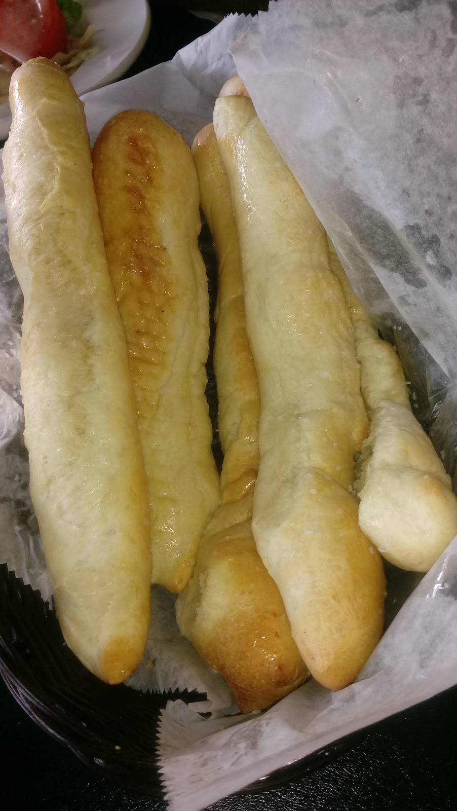 Dobros Restaurant | restaurant | 658 W New York Ave, DeLand, FL 32720, USA | 3862790003 OR +1 386-279-0003