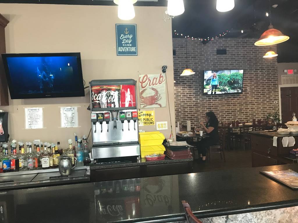 Kevin Rico Seafood & Oyster Bar | restaurant | 3148 Gulfway Dr, Port Arthur, TX 77642, USA | 4099825561 OR +1 409-982-5561