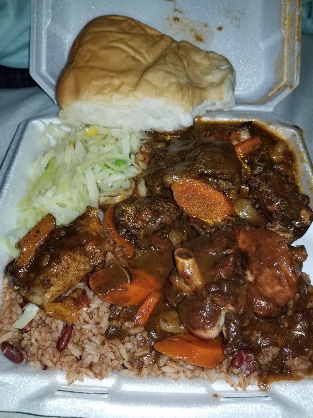 Flavors Jamaican Restaurant | restaurant | 1962 S Sycamore St, Petersburg, VA 23805, USA | 8047332507 OR +1 804-733-2507