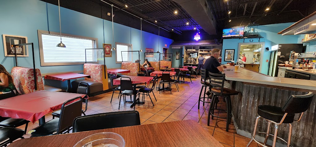 Maddies Place | restaurant | 1615 Rebsamen Park Rd, Little Rock, AR 72202, USA | 5016604040 OR +1 501-660-4040