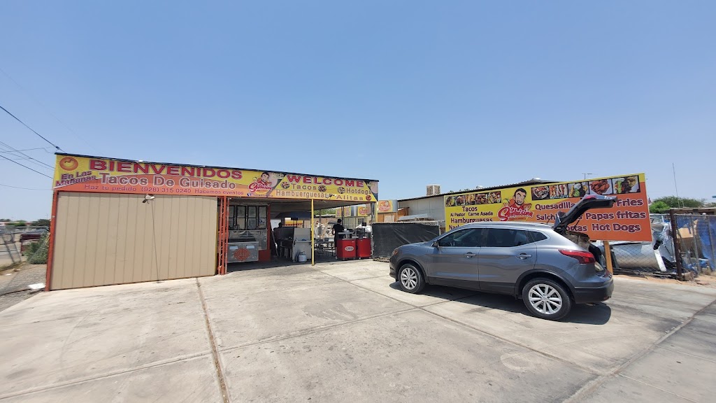 La Sanluisina Tacos y Hot Dogs y más | restaurant | 879 E B Street, San Luis, AZ 85336, USA | 9282363403 OR +1 928-236-3403