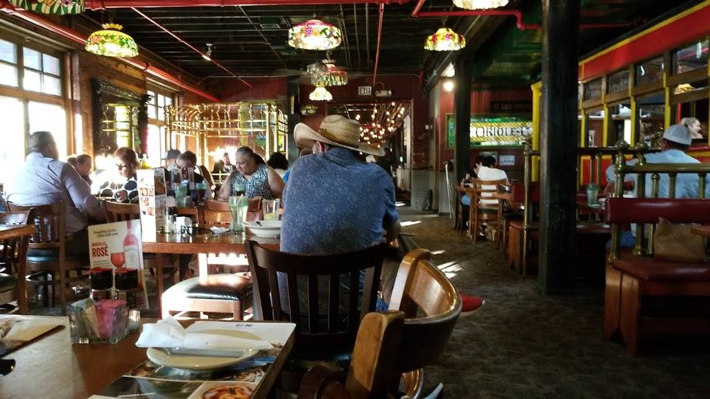 Spaghetti Warehouse | restaurant | 1815 N Market St, Dallas, TX 75202, USA | 2146518475 OR +1 214-651-8475