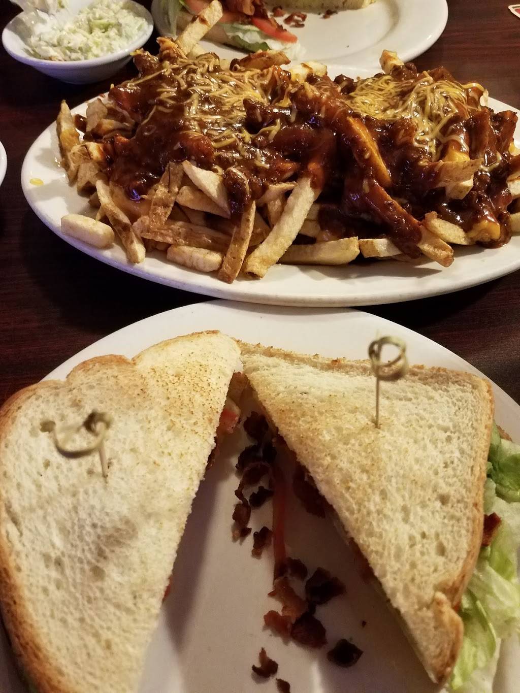 Maggies Pub | restaurant | 11900 Telegraph Rd, Santa Fe Springs, CA 90670, USA | 5629445399 OR +1 562-944-5399