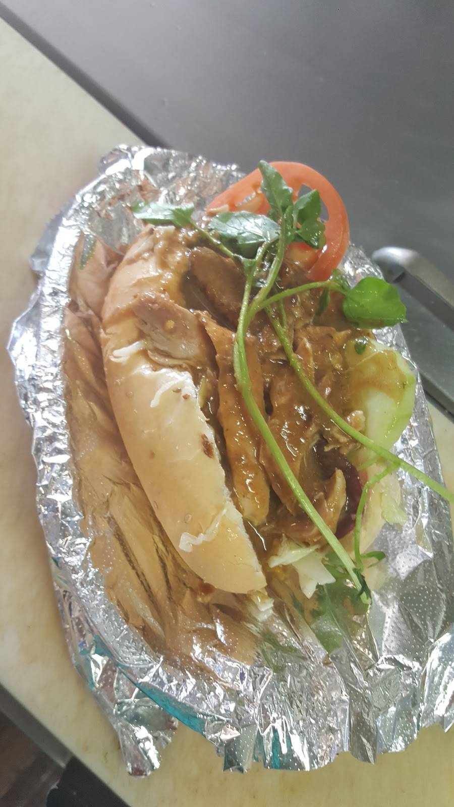 Pupuseria Villeda | restaurant | 2400 E Dublin Granville Rd, Columbus, OH 43229, USA | 6142541739 OR +1 614-254-1739