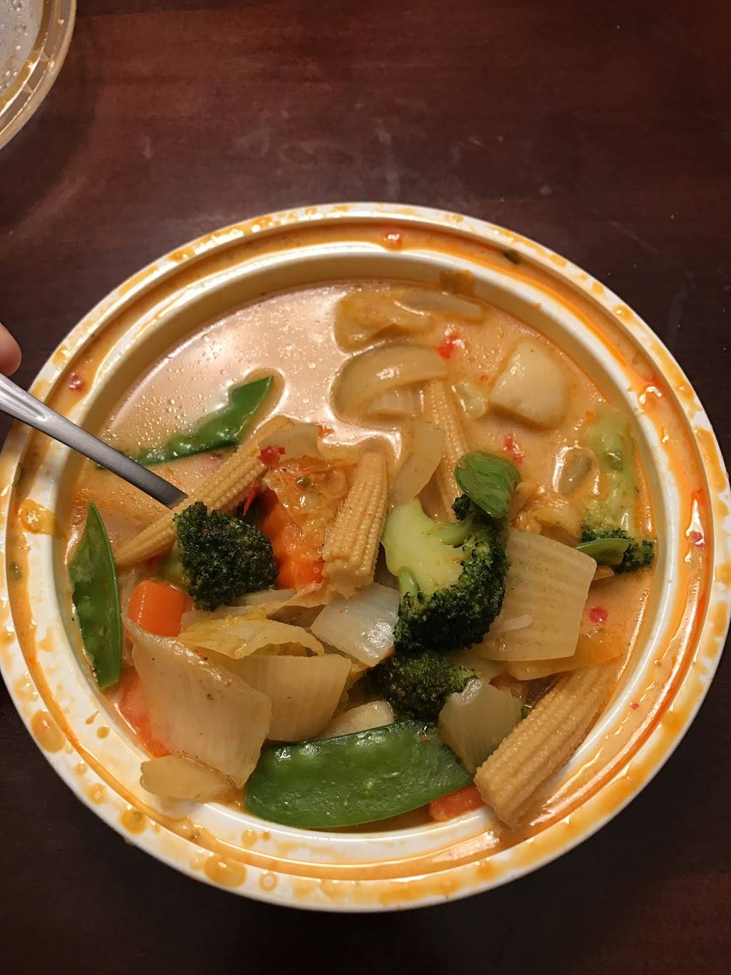 Tong Phoon Thai Restaurant | restaurant | 5900 N Illinois St, Fairview Heights, IL 62208, USA | 6186321210 OR +1 618-632-1210