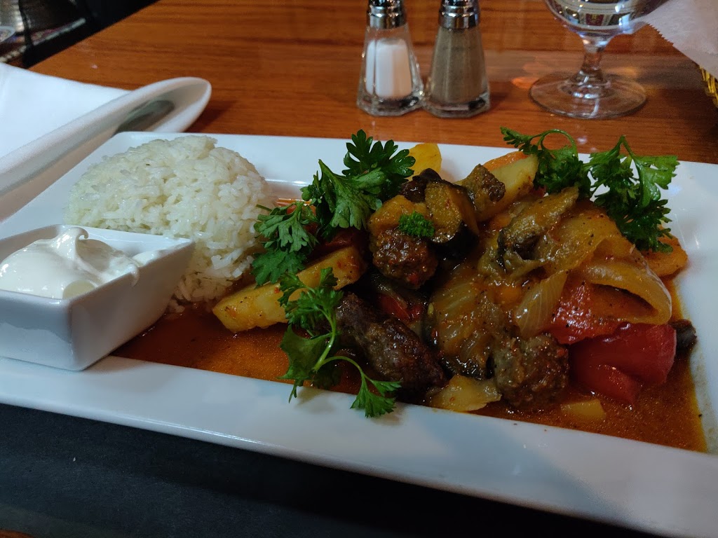 Istanbullu | restaurant | 237 Holland St, Somerville, MA 02144, USA | 6174407387 OR +1 617-440-7387