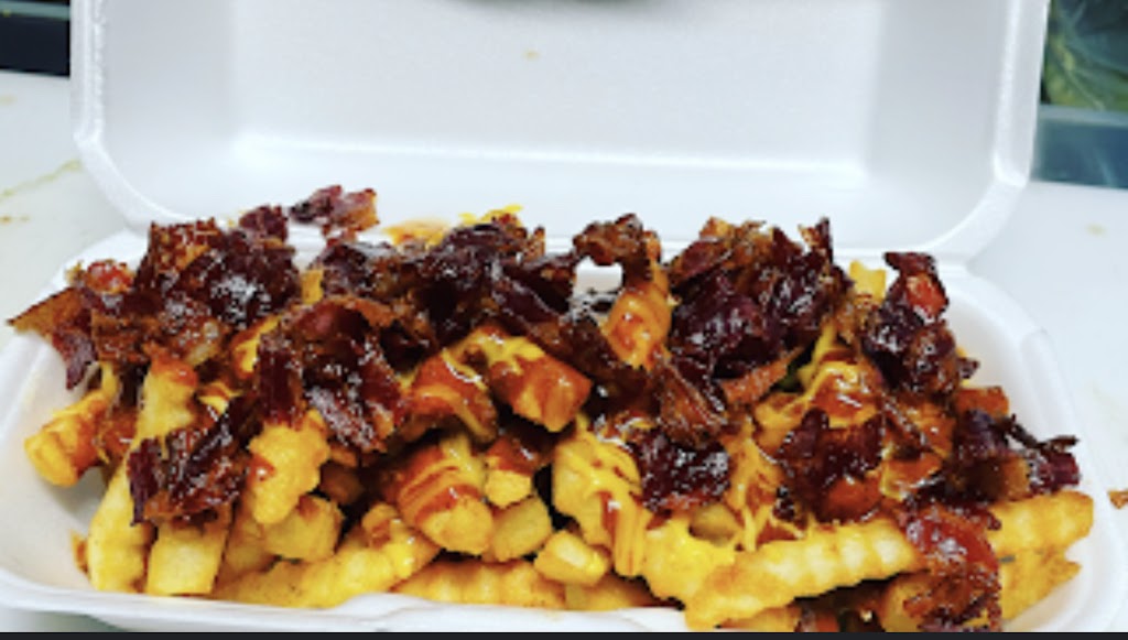 Juicy burger | restaurant | 619 E Divisadero St, Fresno, CA 93721, USA | 5593751607 OR +1 559-375-1607