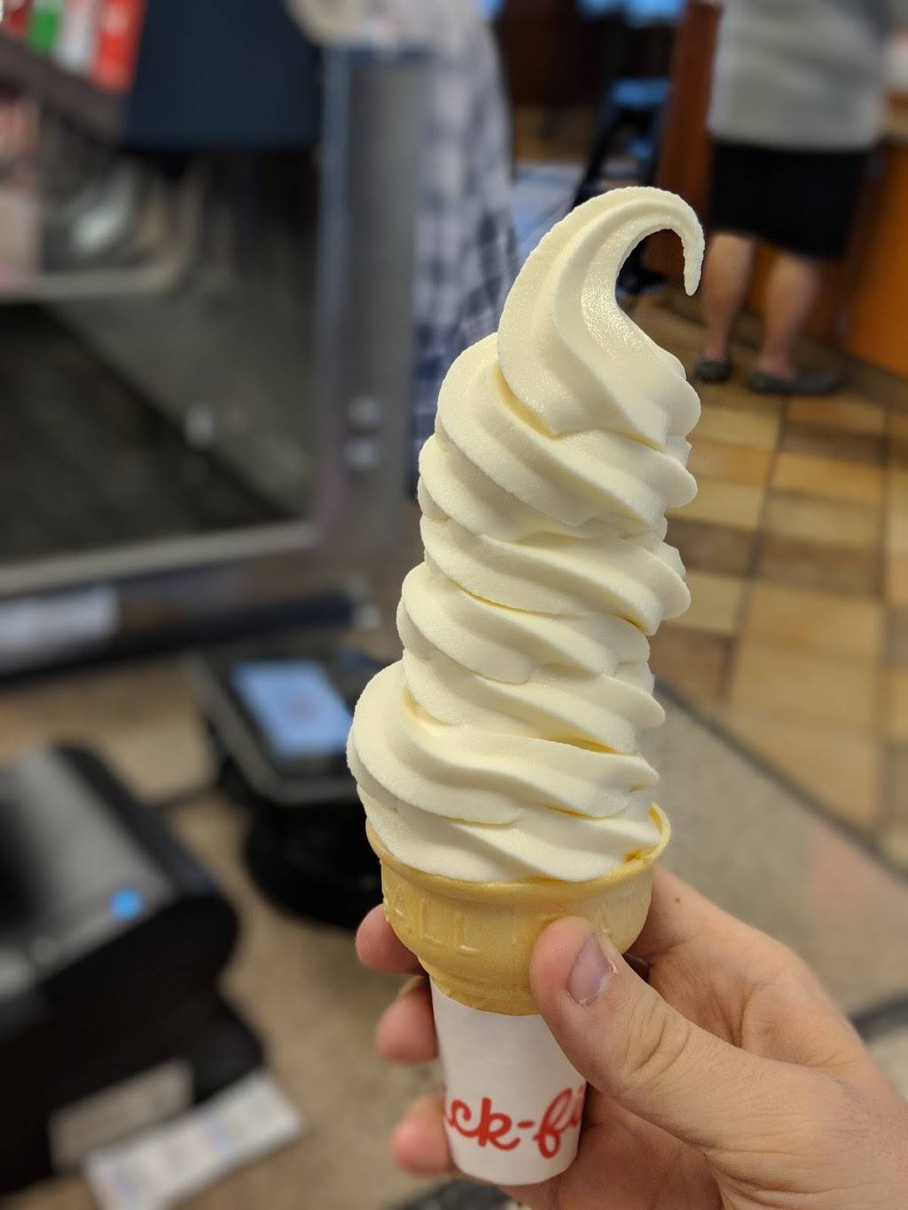 Chick-fil-A | restaurant | 2471 Tyrone Blvd N, St. Petersburg, FL 33710, USA | 7273438645 OR +1 727-343-8645