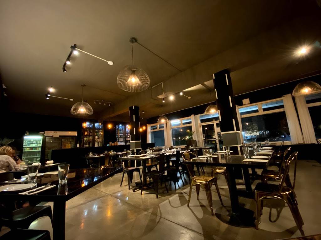 Restaurant XO | restaurant | 3434 Waialae Ave, Honolulu, HI 96816, USA | 8087323838 OR +1 808-732-3838