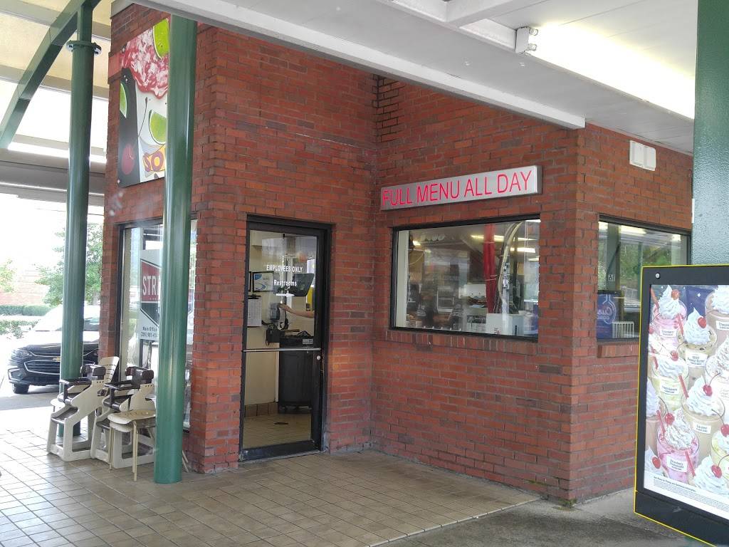 Sonic Drive-In | restaurant | 2226 Pelham Pkwy, Pelham, AL 35124, USA | 2055600650 OR +1 205-560-0650