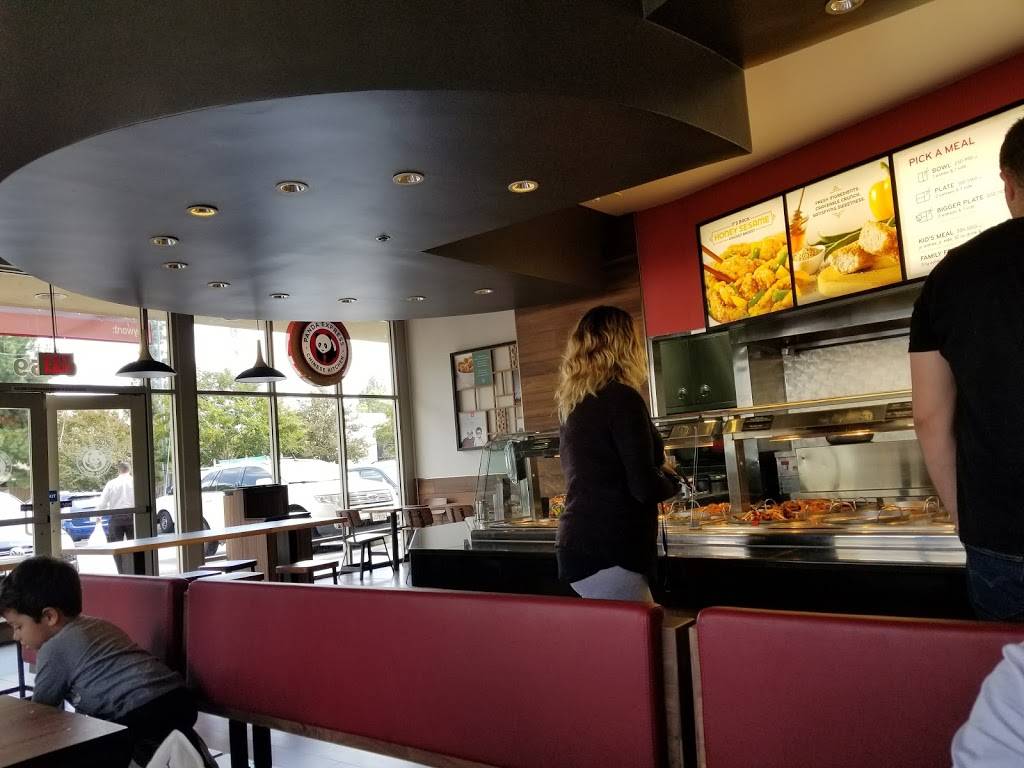 Panda Express | meal takeaway | 6859 Topanga Canyon Blvd, Canoga Park, CA 91303, USA | 8183409660 OR +1 818-340-9660