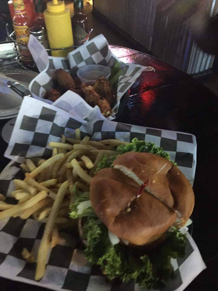 Cactus Tavern | restaurant | 2017 E Cactus Rd, Phoenix, AZ 85022, USA | 6029961558 OR +1 602-996-1558