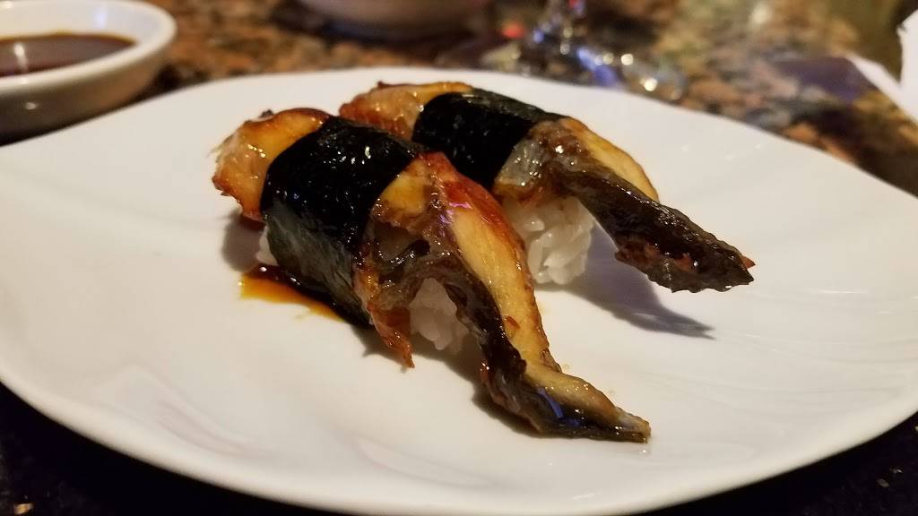 Edohana Sushi | restaurant | 1900 Long Prairie Rd #142, Flower Mound, TX 75022, USA | 9729067909 OR +1 972-906-7909