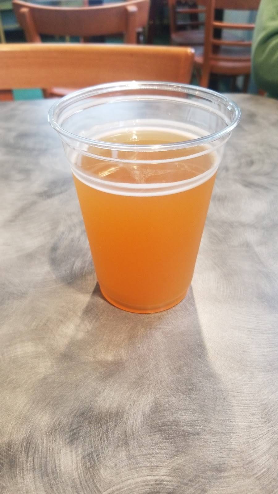 Scotts Subs | restaurant | 1325 Quarry Park Dr, De Pere, WI 54115, USA | 9206324297 OR +1 920-632-4297