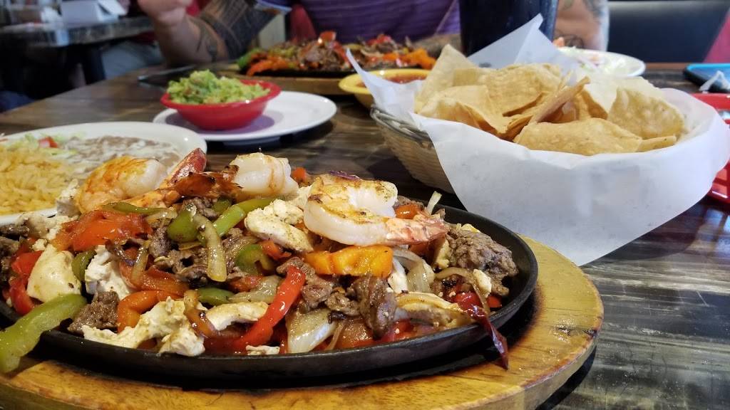Azteca Grill Mexican Restaurant | restaurant | 40199 Big Bear Blvd, Big Bear Lake, CA 92315, USA | 9098662350 OR +1 909-866-2350