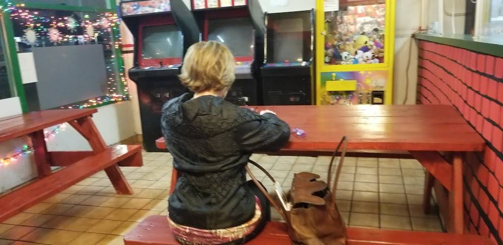 Jovinos Pizza | restaurant | 1002 E South St, Long Beach, CA 90805, USA | 5624226000 OR +1 562-422-6000