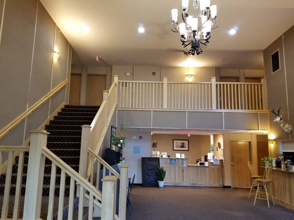 Hotel Hillsboro | restaurant | 1235 Water Ave, Hillsboro, WI 54634, USA | 6084893000 OR +1 608-489-3000