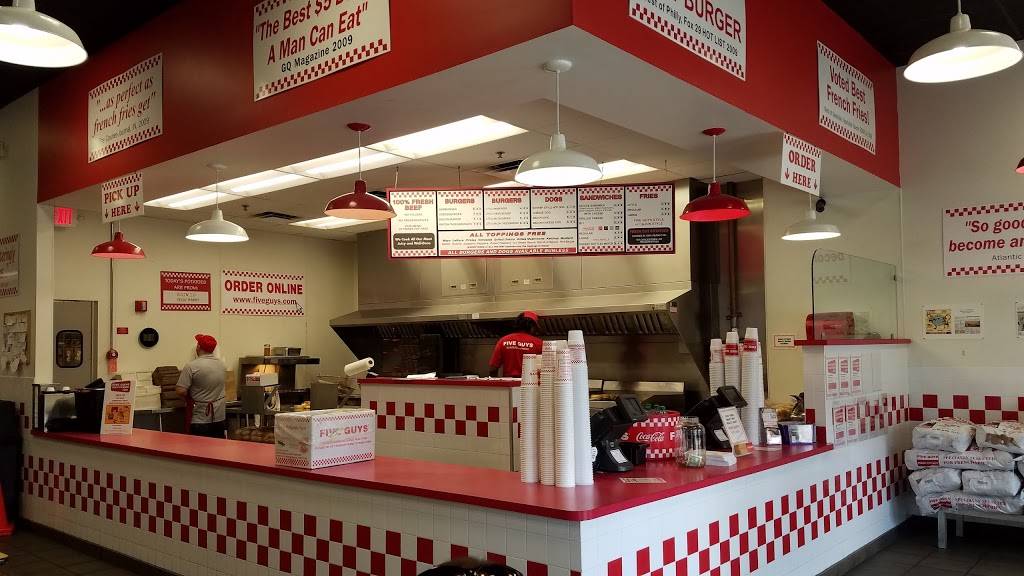 Five Guys | meal takeaway | 1000 N Congress Ave, Boynton Beach, FL 33426, USA | 5613694460 OR +1 561-369-4460