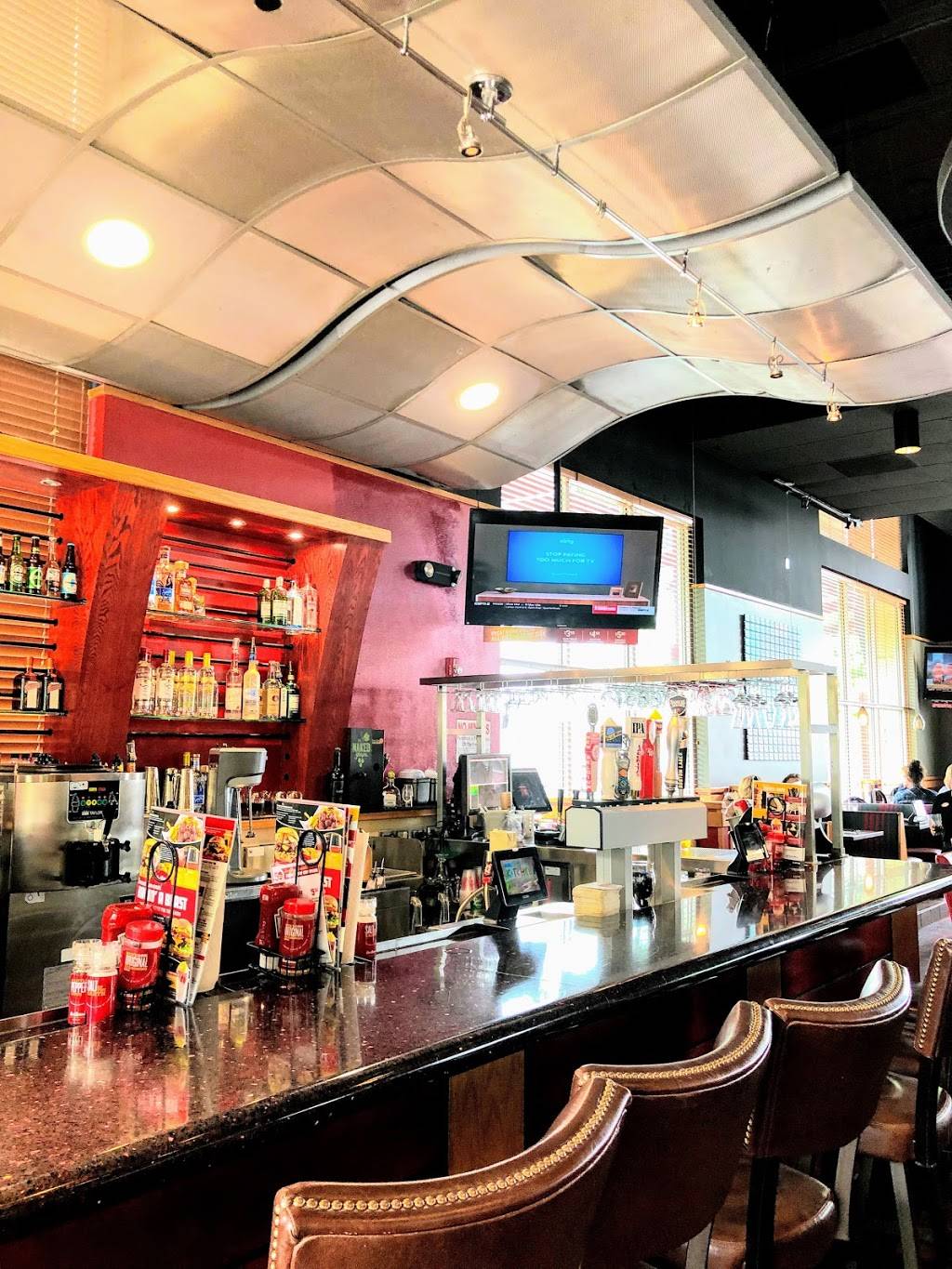 Red Robin Gourmet Burgers and Brews | restaurant | 10005 NE Cascades Pkwy ste a, Portland, OR 97220, USA | 5032874699 OR +1 503-287-4699