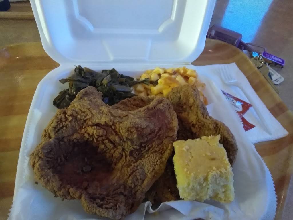 Oinkys Pork Chop Heaven | restaurant | 22483 Emery Rd, North Randall, OH 44128, USA | 2163652800 OR +1 216-365-2800