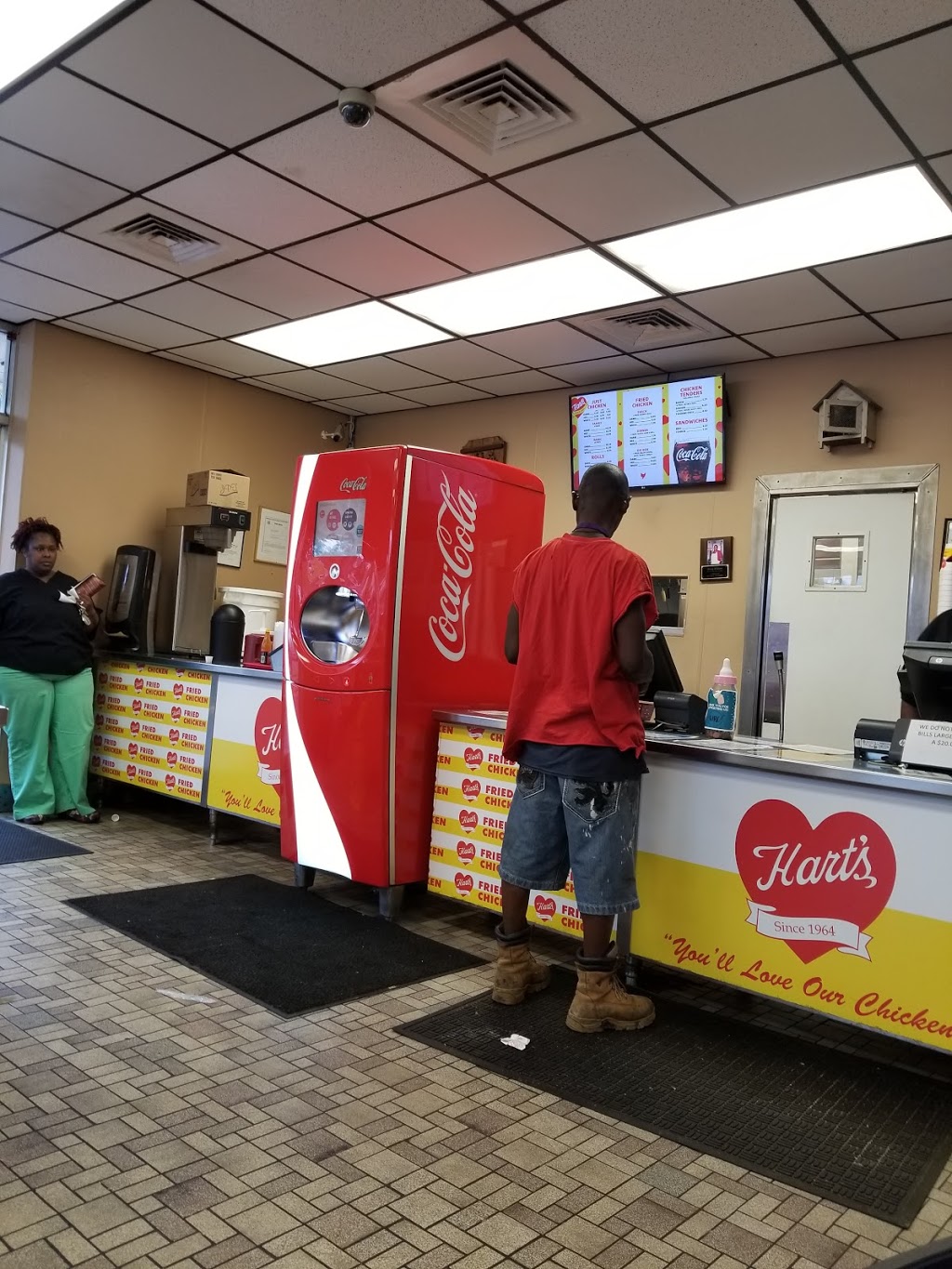 Harts Fried Chicken | restaurant | 2951 SpringHill Ave, Mobile, AL 36607, USA | 2514733139 OR +1 251-473-3139