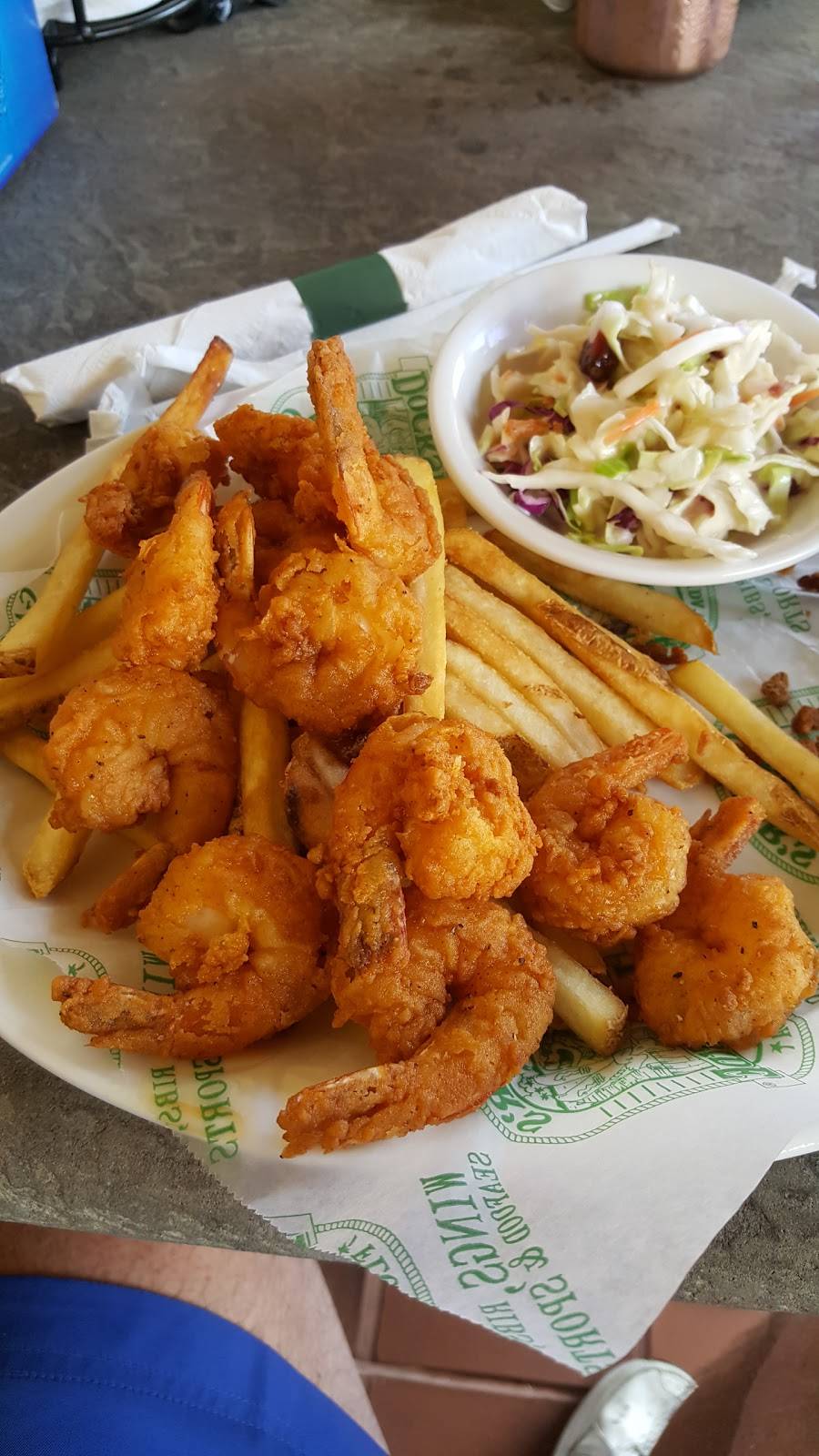 Gators Dockside The Villages | restaurant | 1004 Main St, Lady Lake, FL 32159, USA | 3524301377 OR +1 352-430-1377