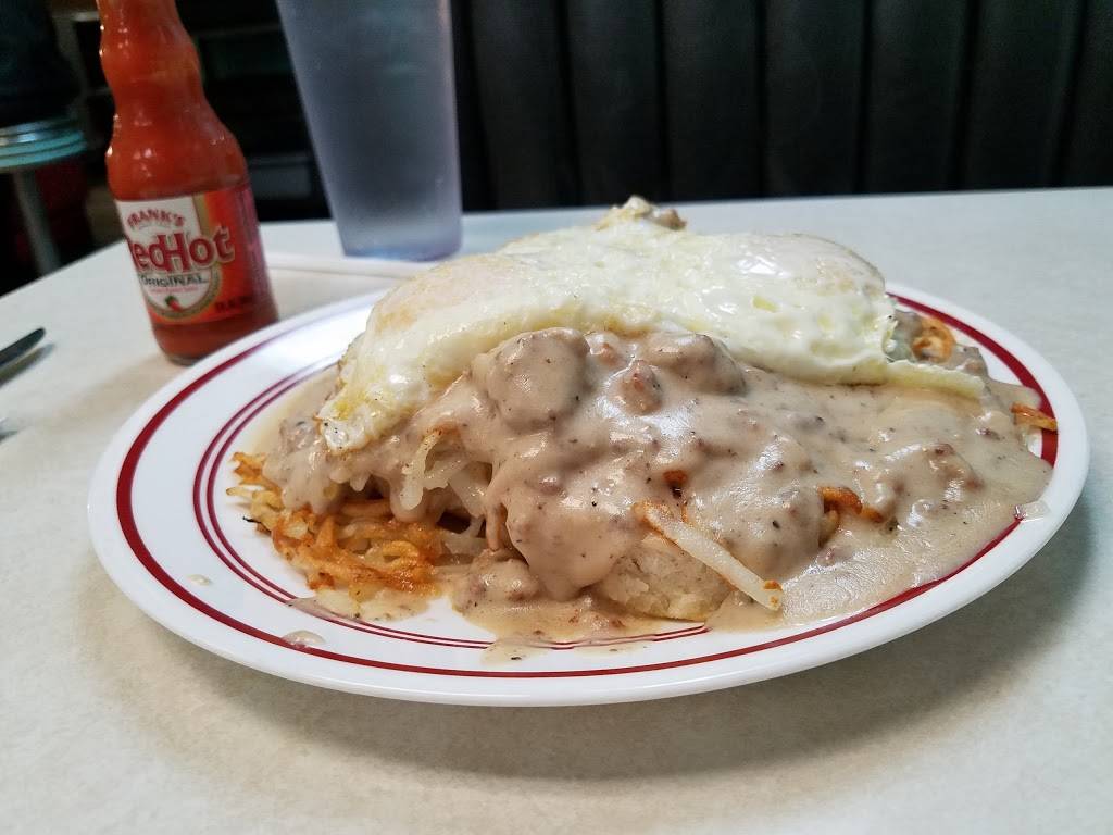 Dashing Diner Uptown | restaurant | 16 S Main St, Johnstown, OH 43031, USA | 7409672710 OR +1 740-967-2710