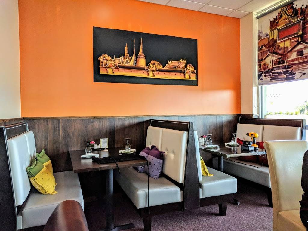 Bangkok Square | restaurant | Gainesville, FL 32606, USA | 3526726969 OR +1 352-672-6969