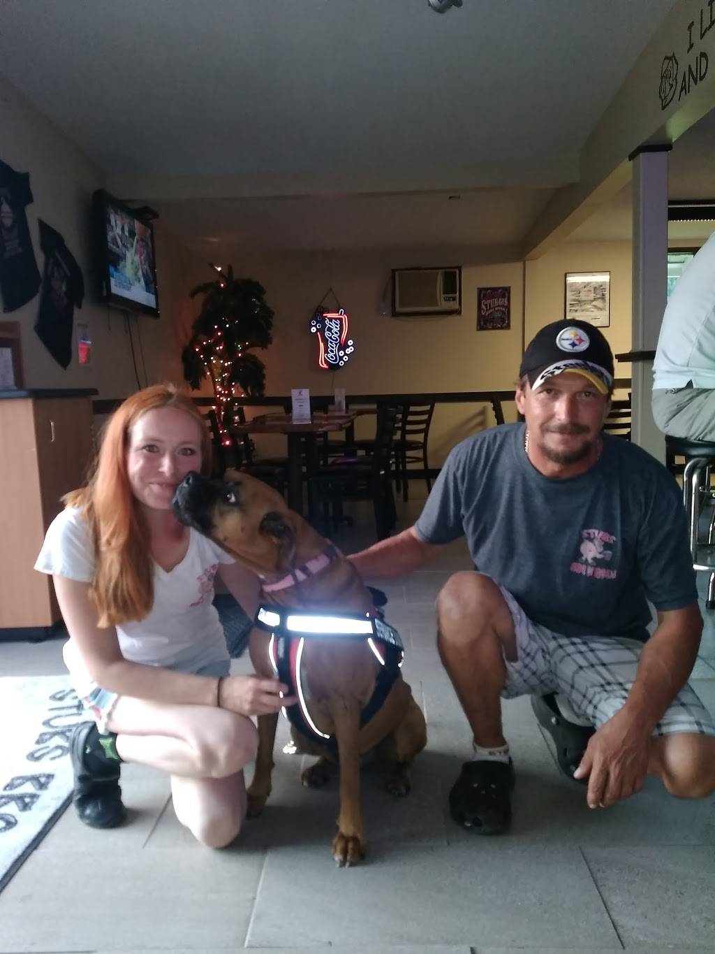 Stubs BBQ & Brew | restaurant | 1800 SC-9, Longs, SC 29568, USA | 8437567000 OR +1 843-756-7000