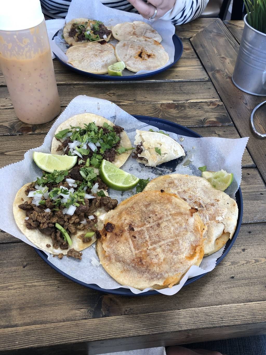 Las Gorditas De Don Angel | restaurant | 299 S Bolingbrook Dr, Bolingbrook, IL 60440, USA | 6303128574 OR +1 630-312-8574