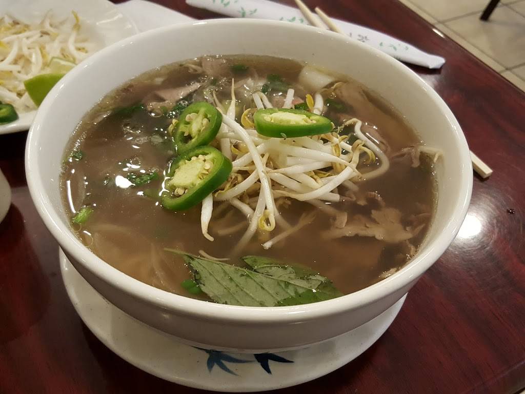 Pho Stop | restaurant | 2062 W Ave J, Lancaster, CA 93536, USA | 6619408887 OR +1 661-940-8887