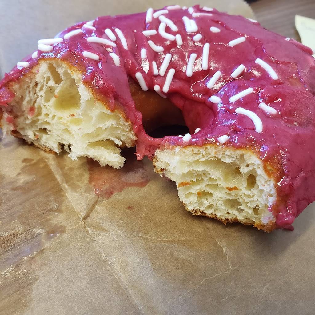 Porron & Pina | restaurant | 1 Haynes St, Hartford, CT 06103, USA | 8609042101 OR +1 860-904-2101