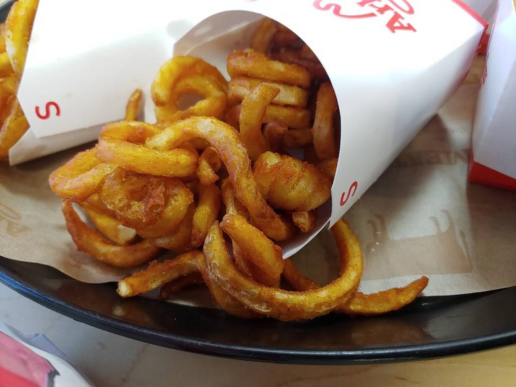 Arbys | restaurant | 4027 S Garnett Rd, Tulsa, OK 74145, USA | 9182702877 OR +1 918-270-2877