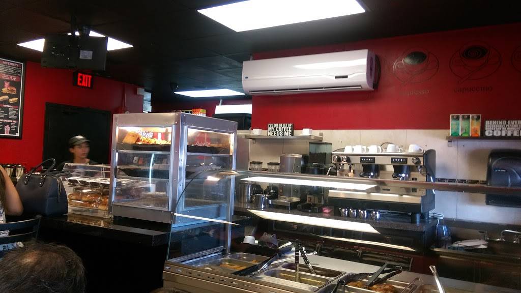 LASS CUBAN CAFE | restaurant | 18800 NW 2nd Ave, Miami Gardens, FL 33169, USA | 3056512688 OR +1 305-651-2688