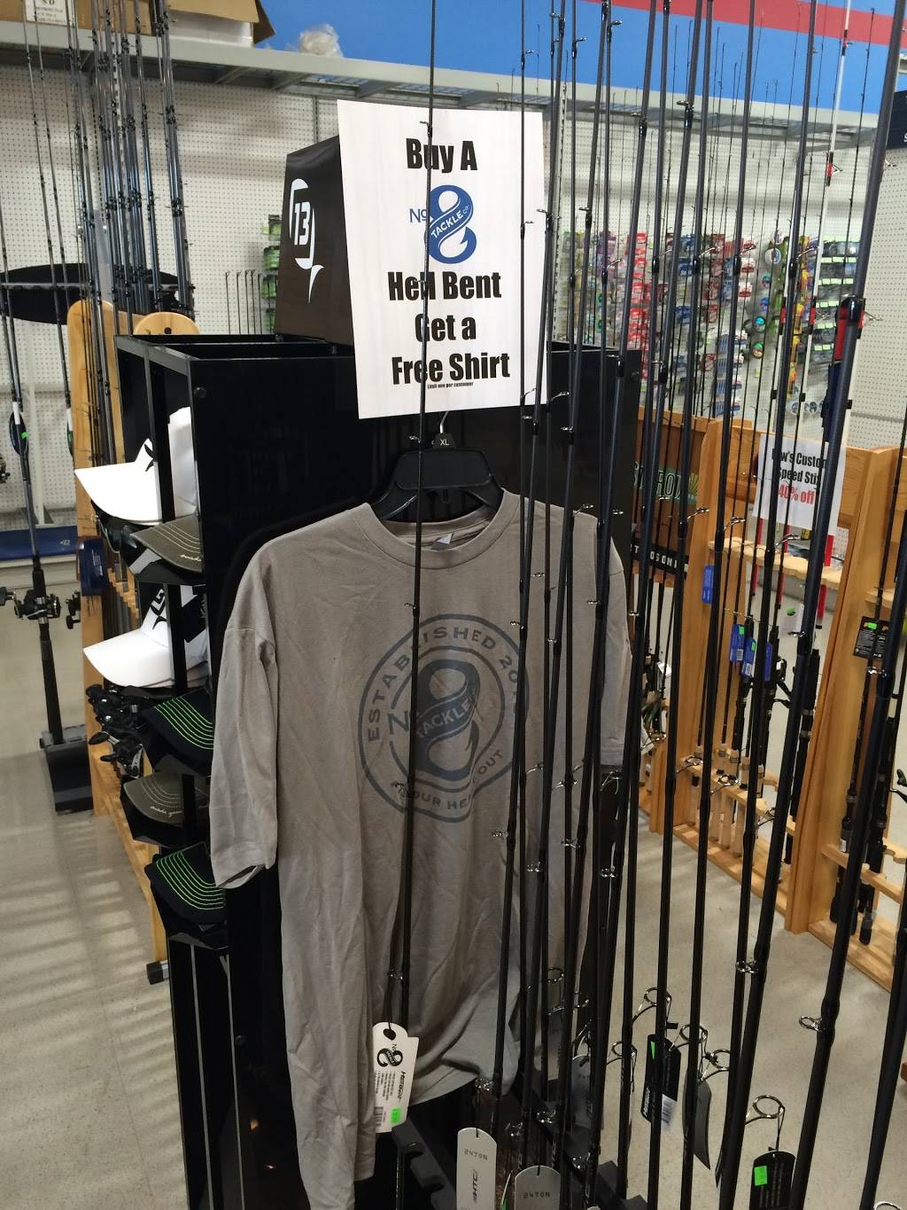 Sportsmens Direct | meal takeaway | 38989 Jefferson Ave, Harrison Charter Township, MI 48045, USA | 5867416052 OR +1 586-741-6052