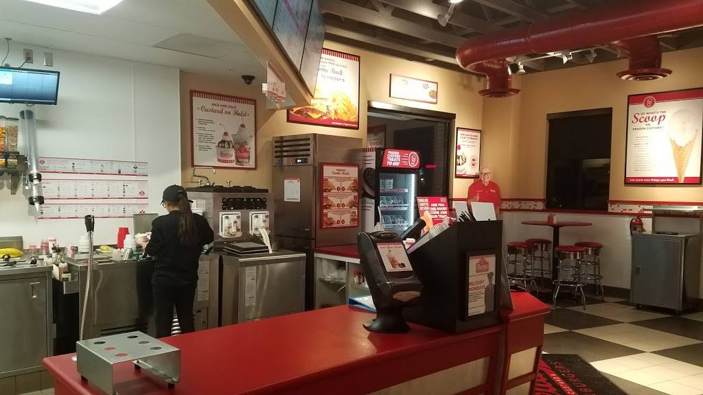 Freddys Frozen Custard & Steakburgers | restaurant | 9901 Xenia Ave N, Brooklyn Park, MN 55443, USA | 7634329860 OR +1 763-432-9860