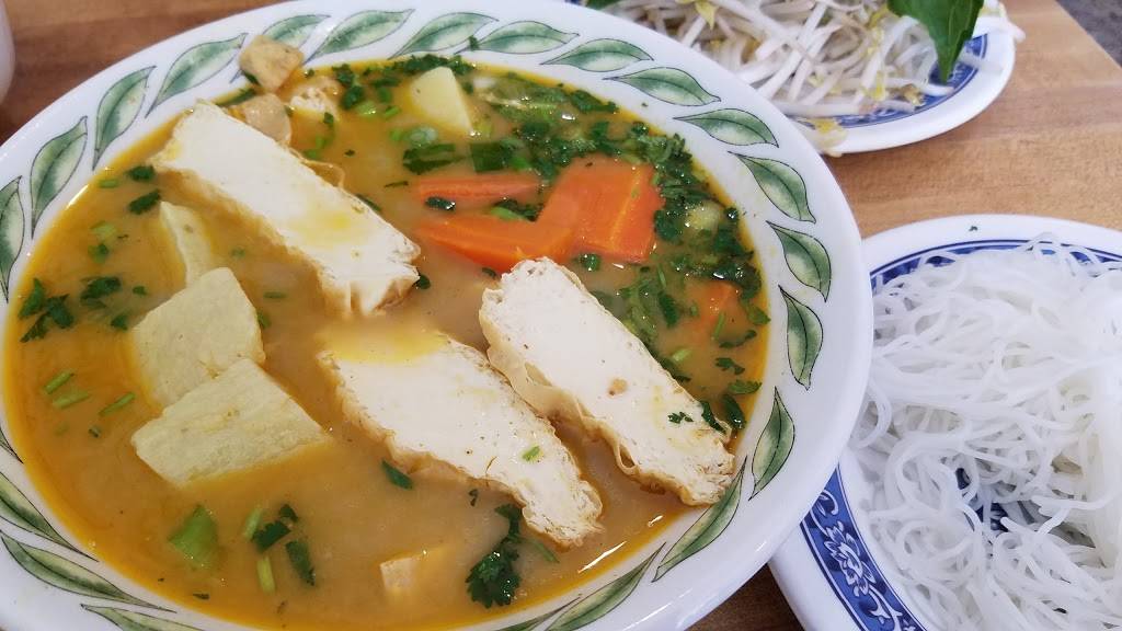 Pho Minh | restaurant | 4917 Penn Ave, Pittsburgh, PA 15224, USA | 4126617443 OR +1 412-661-7443