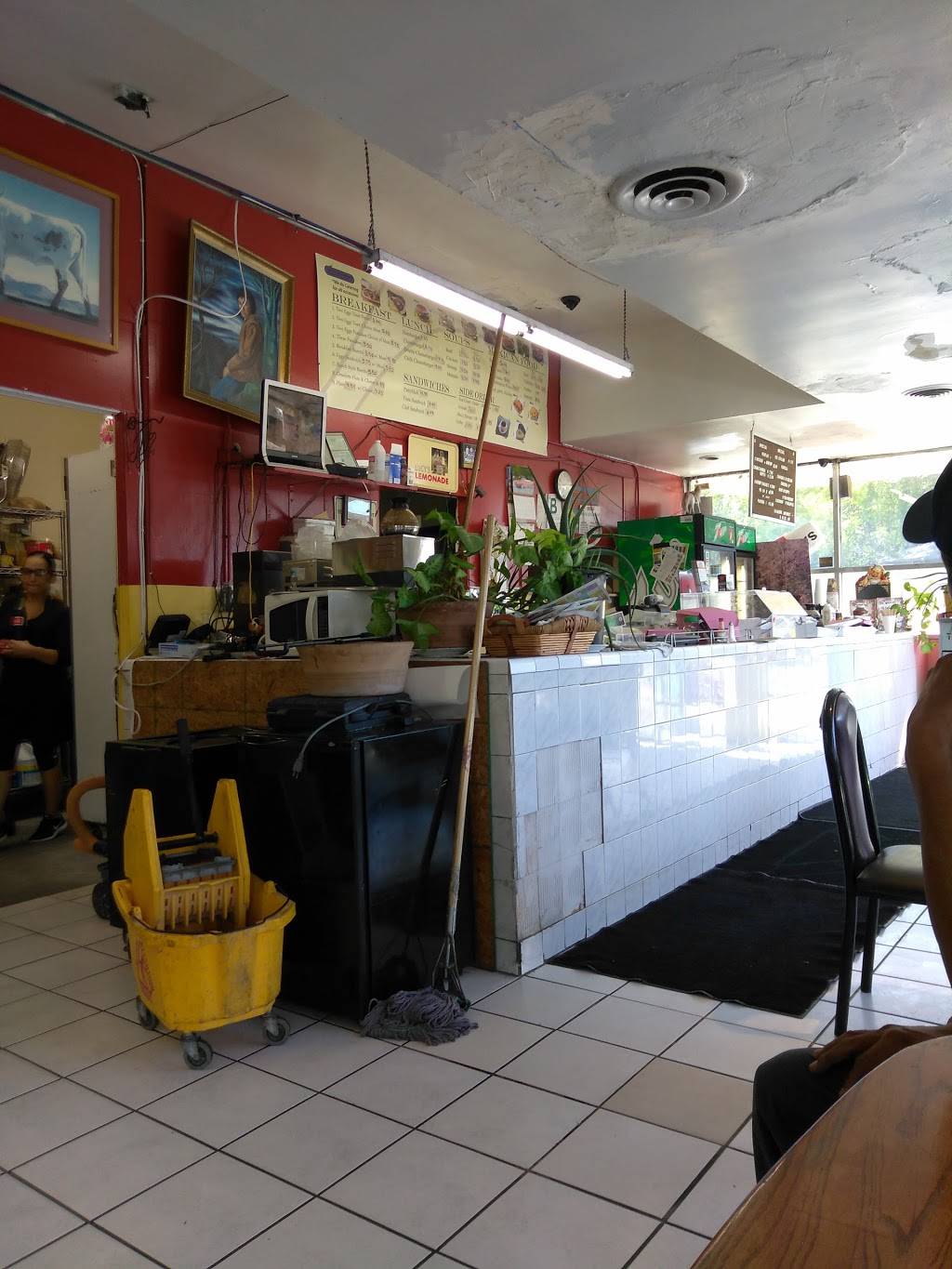 Lucys Place | restaurant | 3029 Lincoln Ave, Altadena, CA 91001, USA | 6263983122 OR +1 626-398-3122