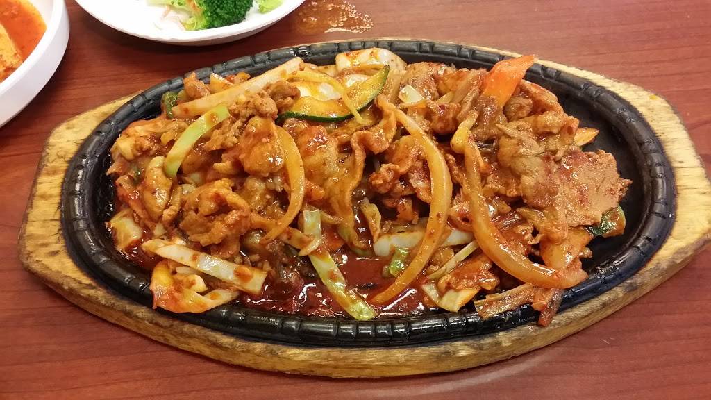 Chung Sol Bat | restaurant | 558 Old Post Rd, Edison, NJ 08817, USA | 7322871234 OR +1 732-287-1234