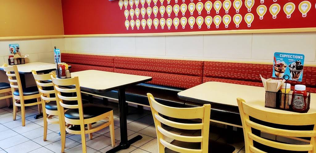 Dairy Queen Grill & Chill | restaurant | 125 Stewart Blvd, Brockville, ON K6V 4W4, Canada | 6133423499 OR +1 613-342-3499