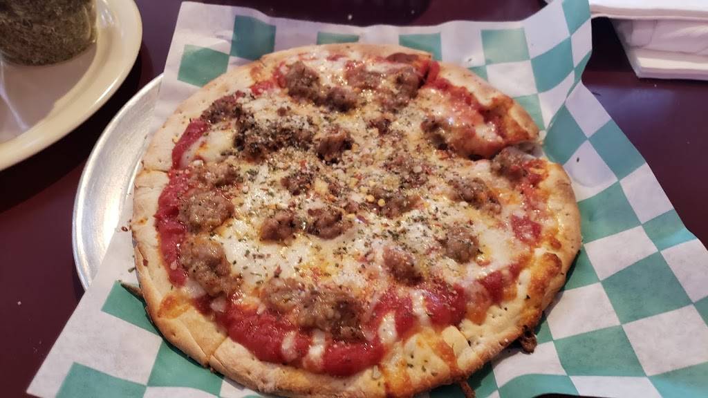 Coachs Corner Pizzeria & Sports Grill | restaurant | 152 Biesterfield Rd, Elk Grove Village, IL 60007, USA | 8479561818 OR +1 847-956-1818