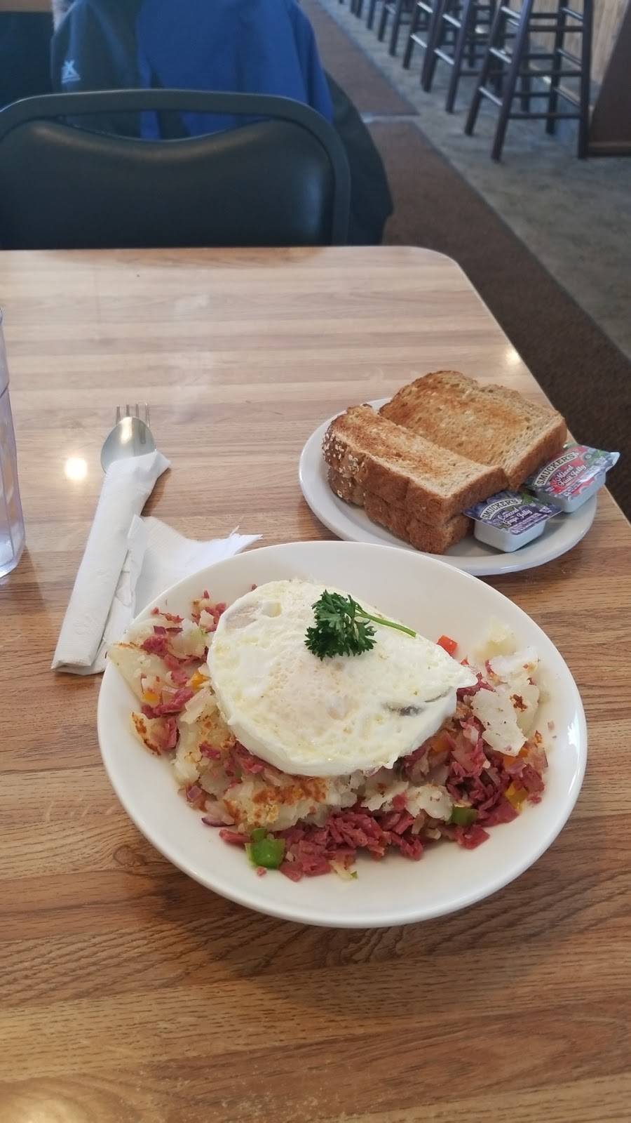 Scotts Diner | restaurant | 41 E Main St, New Concord, OH 43762, USA | 7408011730 OR +1 740-801-1730